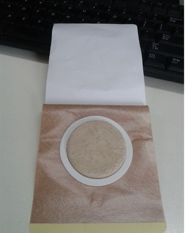 向大家介紹一下我廠黑膏藥布的巨大優(yōu)越性